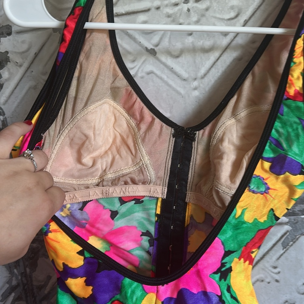 La Blanca vintage 80s Colorful Floral Swimsuit - Picture 4 of 7